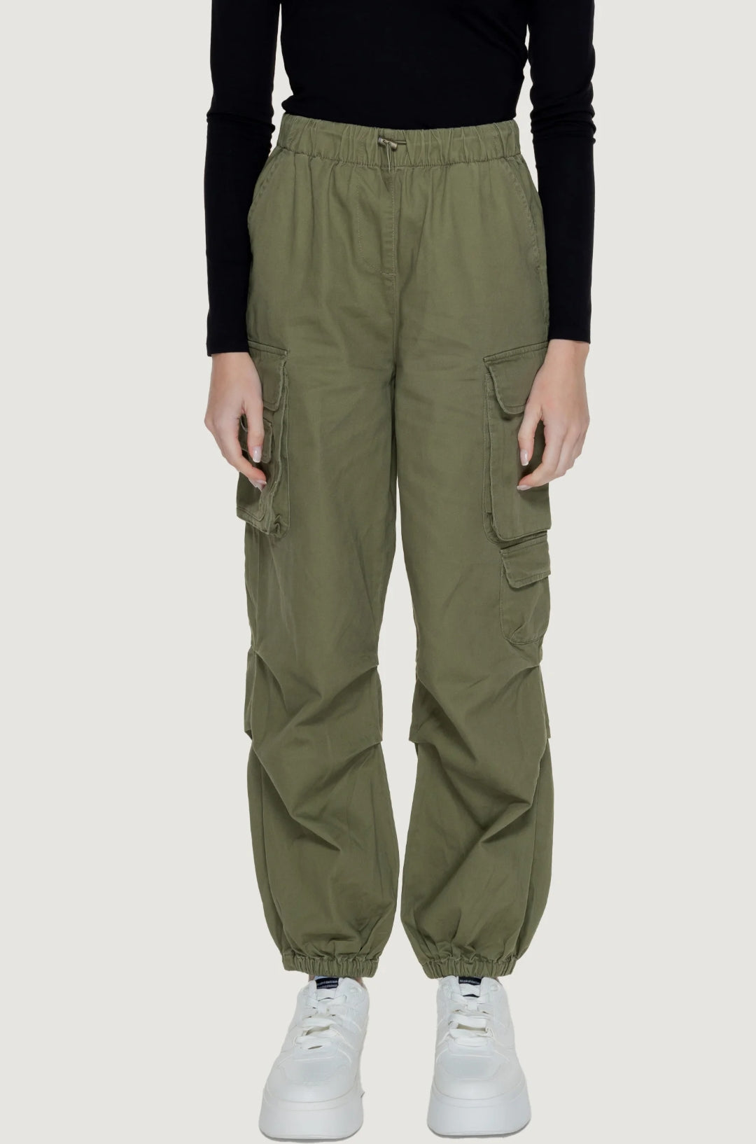 Flap Pocket Side Cargo Jeans