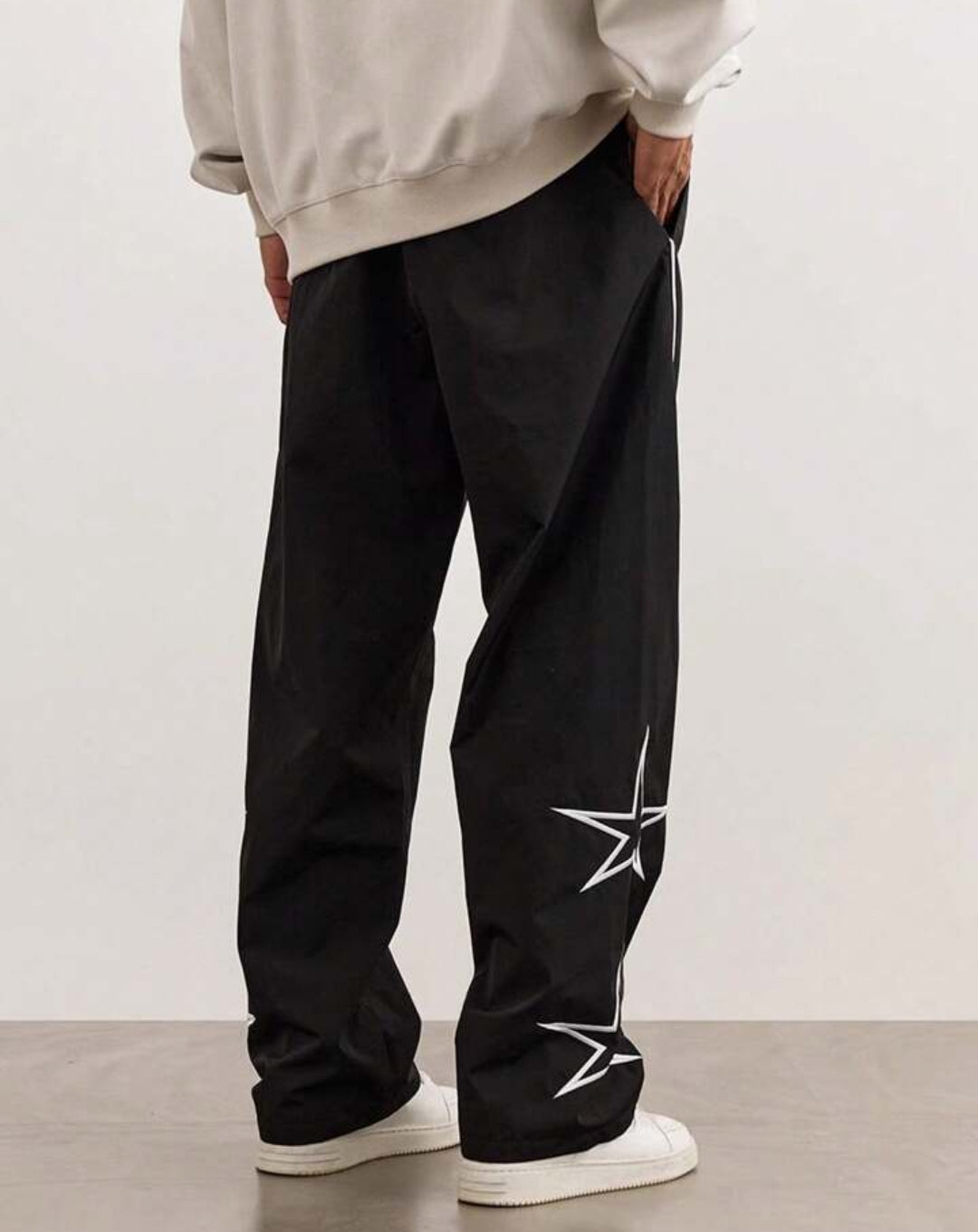 Black cargo pant