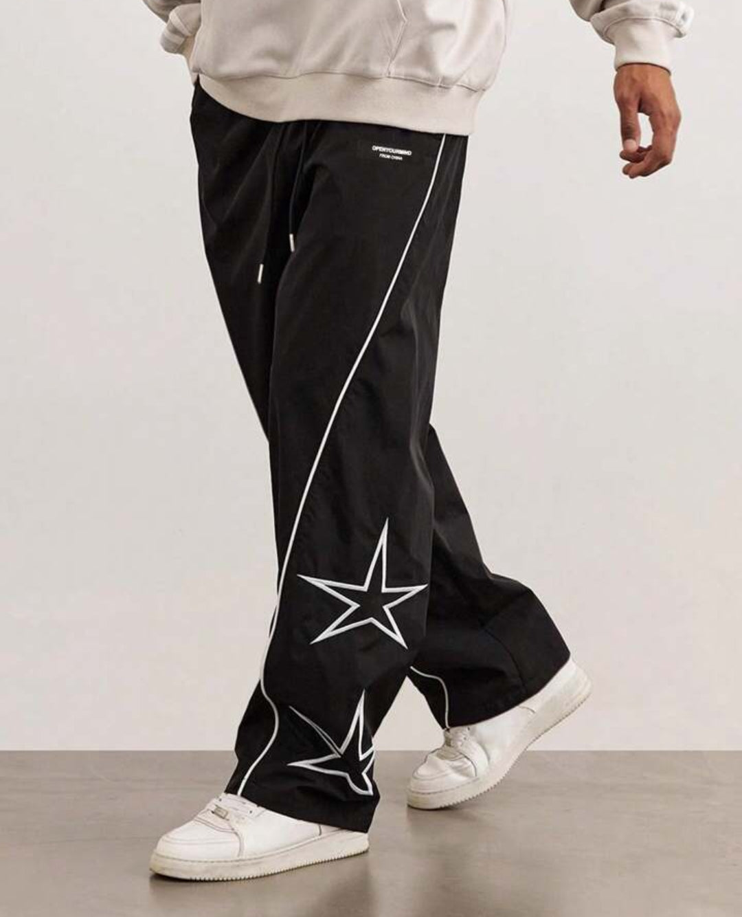 Black cargo pant