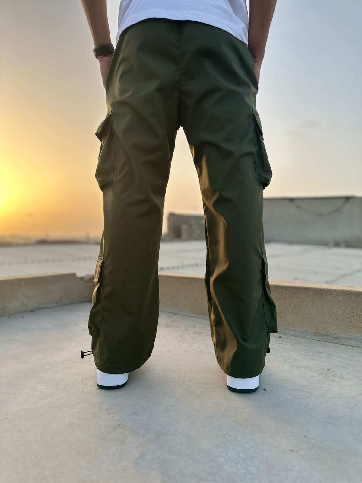 4 pocket wide leg cargo pant