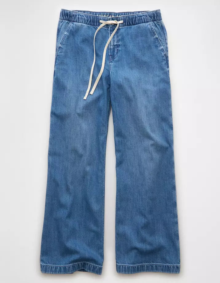 Ultra Wide-Leg Pull-On Jean