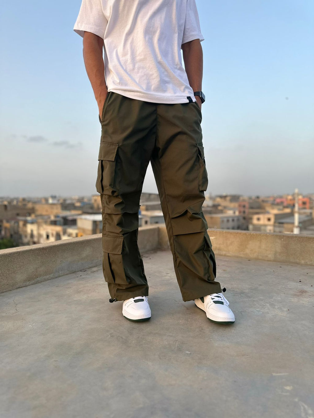 4 pocket wide leg cargo pant